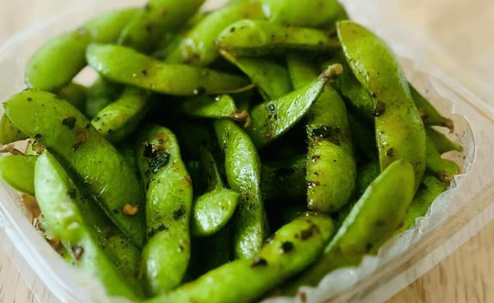 A4. Spicy Garlic Edamame